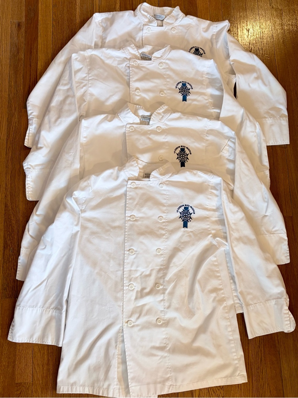 Set of 4 Le Cordon Bleu Paris School Program Chef’s Jacket Size M Unisex